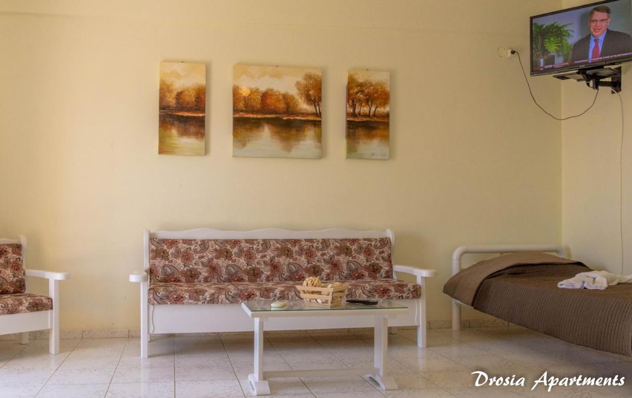 Drosia Apartments Kypseli Luaran gambar